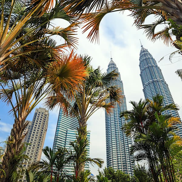 Five Asian countries: From Singapore to the Mekong and Thailand